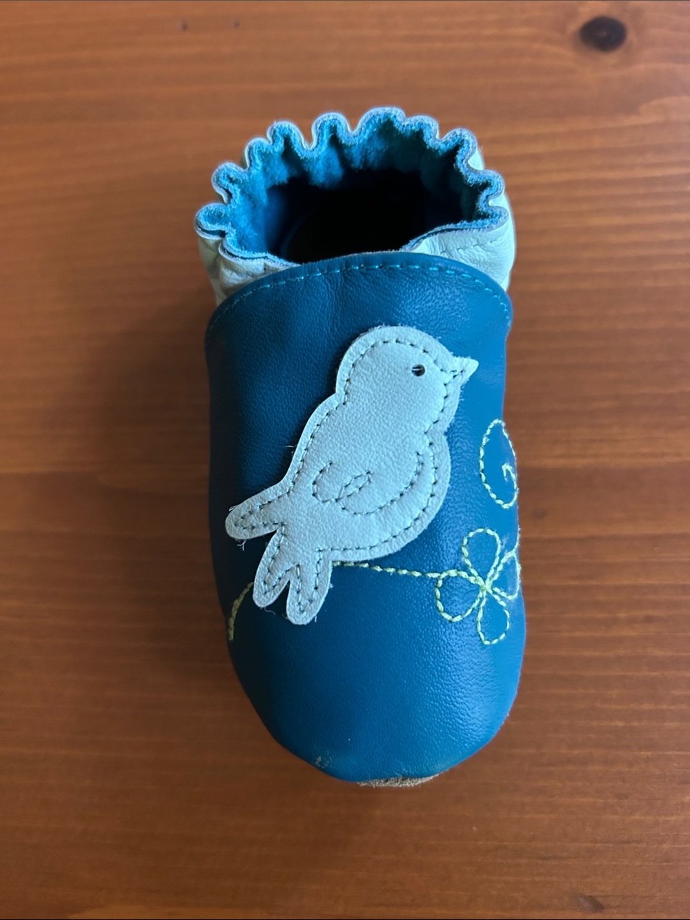 Robeez Baby Bird Soft Sole Kids Shoe